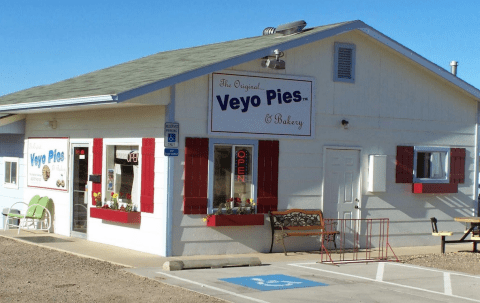 Place Your Thanksgiving Pie Order At Veyo Pies In Utah Before It's Too Late