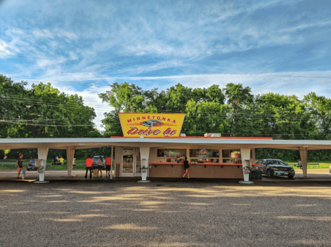 Minnetonka Drive-In Is A Tiny, Old-School Drive-In That Might Be One Of The Best Kept Secrets In Minnesota