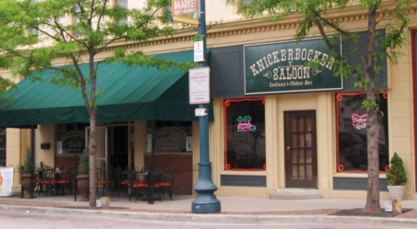 The Oldest Bar In Indiana Has A Fascinating History