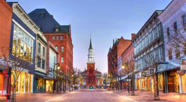 These Might Just Be The 7 Most Enchanting Downtowns In Vermont During The Fall
