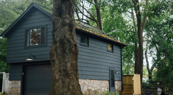 There’s A Treehouse By The Sea In Rhode Island Where You Can Spend The Night