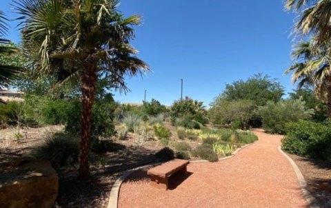 The Pretty Paths At The Tonaquint Nature Center In Utah Are Perfect For A Stroll