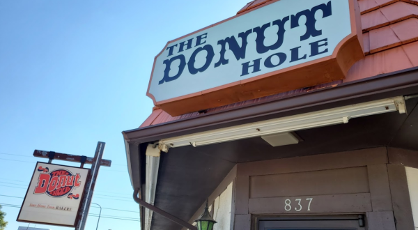 Some Say North Dakota’s The Donut Hole Has The Best Donuts In The World