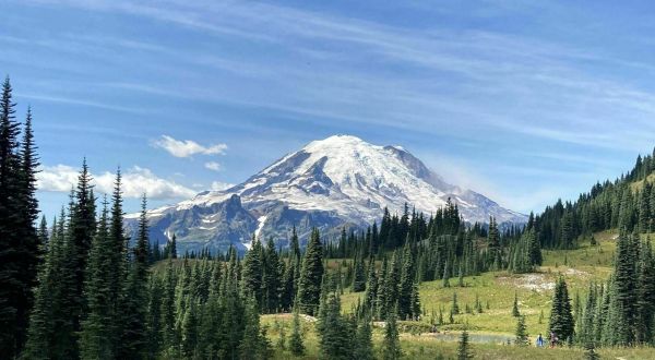 Take An Easy Loop Trail Past Some Of The Prettiest Scenery In Washington On The Naches Peak Loop Trail