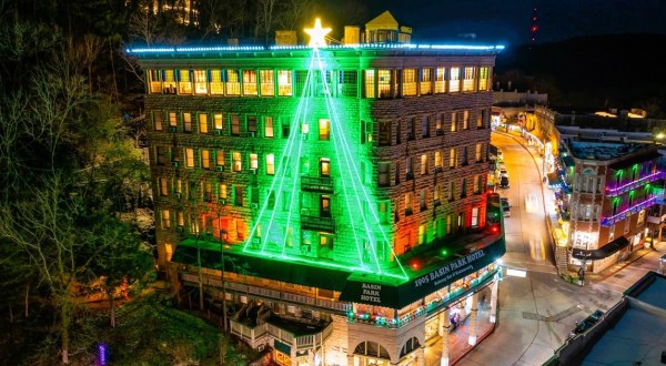 The Twinkliest Town In Arkansas Will Make Your Holiday Season Merry And Bright