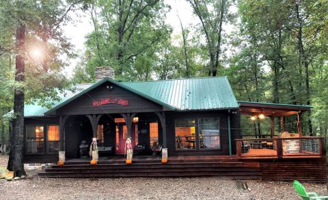 Enjoy The Sound And Beauty Of Nature At This Cozy, Secluded Cabin In Oklahoma