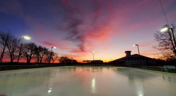 There’s Nothing More Special Than An Evening On This Outdoor Ice Skating Rink In Missouri