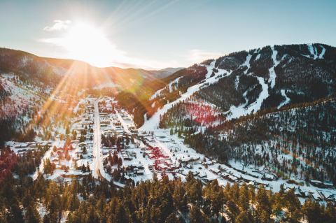 The Tiny Town Of Red River, New Mexico Is The Grandest Winter Wonderland You'll Ever Visit