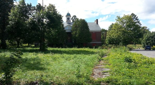 This Eerie And Fantastic Footage Takes You Inside Massachusetts’ Abandoned Belchertown State School For The Feeble-Minded