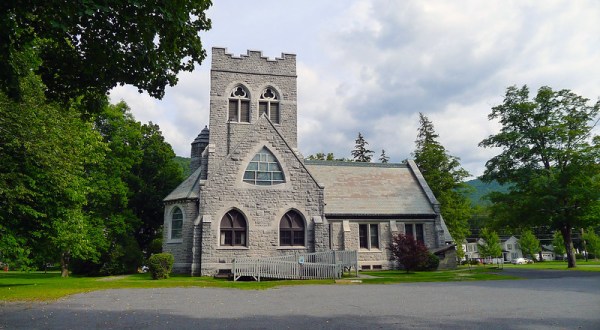 Jay Gould Memorial Reformed Church Is A Pretty Place Of Worship In New York