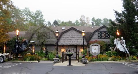 You'll Feel As If You've Travelled Across The Pond When Dining At Wisconsin's English Inn