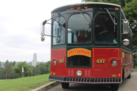 Climb Aboard A Vintage Trolley For The Magical Jolly Trolley Sightseeing Tour In Pittsburgh