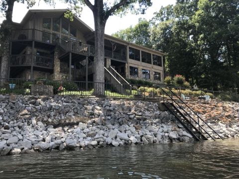 Forget The Resorts, Rent This Charming Waterfront Chateau In Mississippi Instead