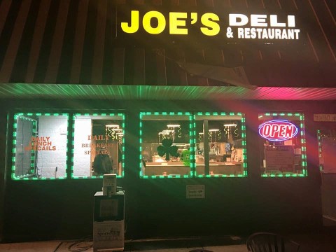 Visit Joe's Deli and Restaurant, the Small Town Diner Near Cleveland That's Been Around Since the 1970s