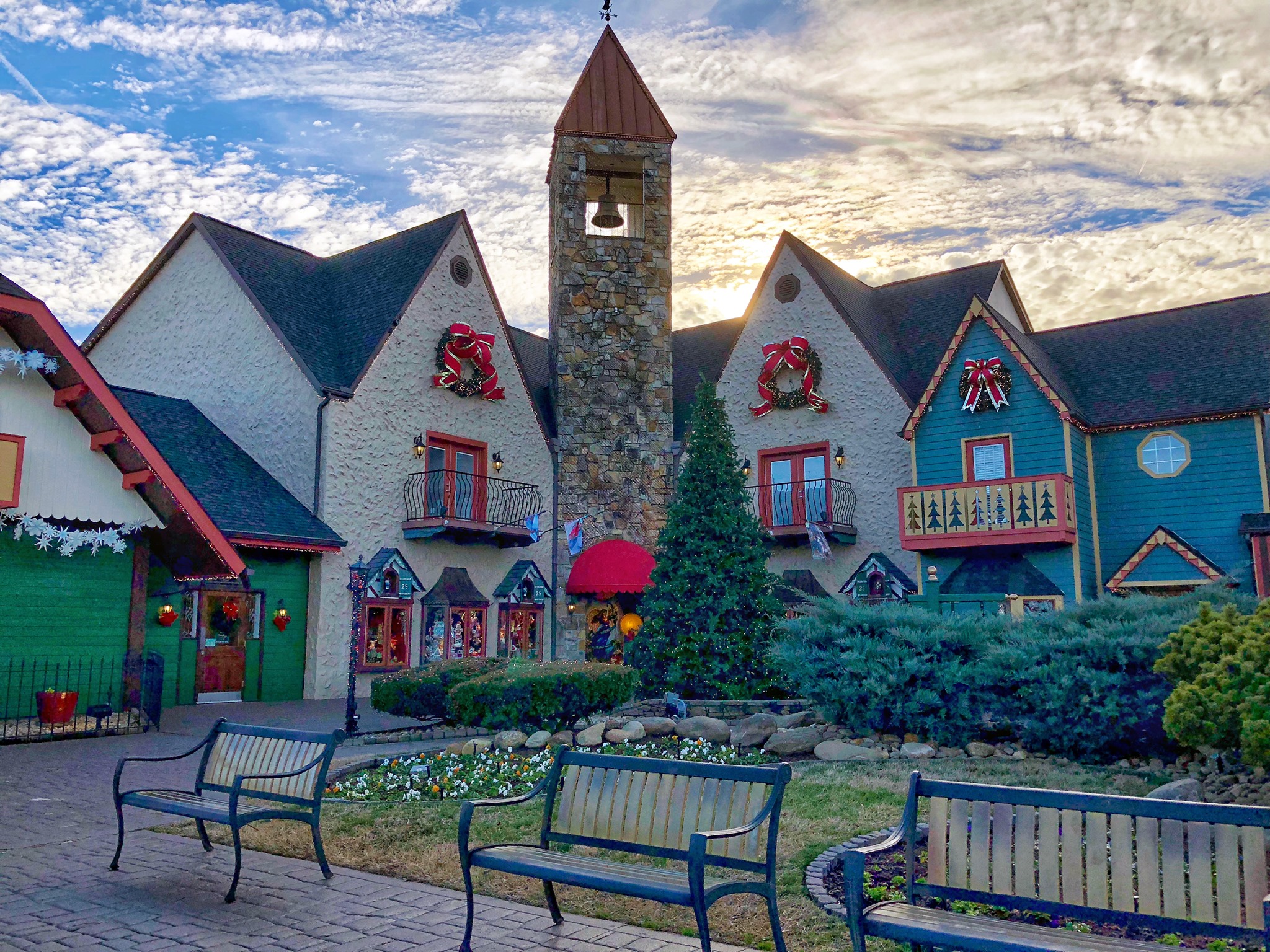 christmas towns to visit in tennessee