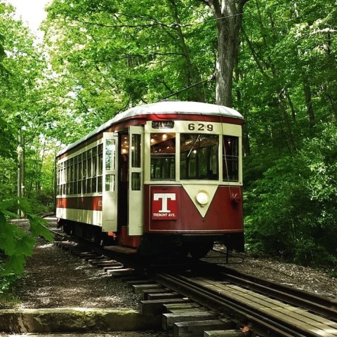 See The Charming Town Of East Haven In Connecticut Like Never Before On This Delightful Trolley Ride