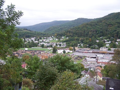 Few People Know The Story Behind The Name Of The West Virginia Town Of Richwood