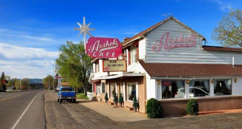 Visit Arshel’s Cafe, The Small Town Diner In Utah That's Been Around Since The 1920s