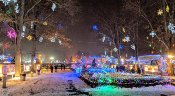 Make Sure To Visit Massachusetts’ Dazzling La Salette Christmas Celebration Of Lights This Season