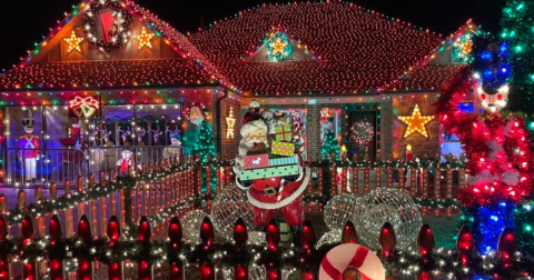 You Can Visit One Of The Most Decorated Houses In The Country, Kringle's Christmas Land, Located Right Here In Oklahoma