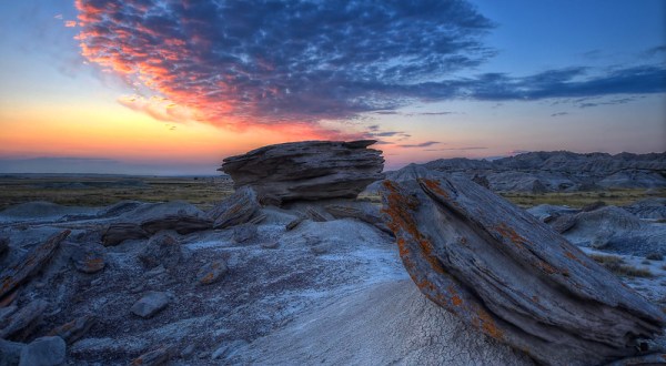 The Sunrise At Toadstool Geologic Park In Nebraska Is Worth Waking Up For