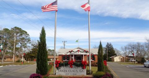 If You Haven’t Yet Felt The Holiday Spirit, Then You Should Head To Santa Claus, Georgia