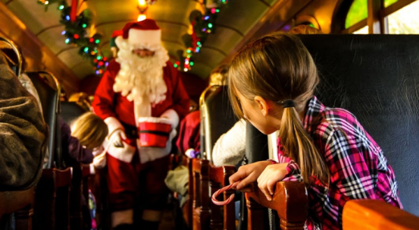Escape 2020 With A Magical Journey Aboard The Holiday Express In South Dakota