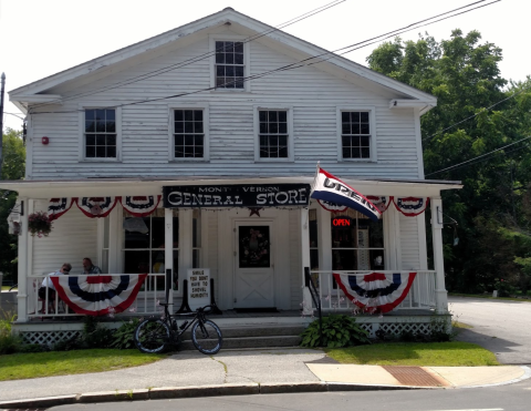 The Cutest And Quaintest General Store In America Is Actually Right Here In New Hampshire