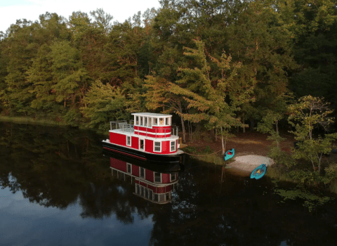 Spend The Night On A Private Tugboat For One Of The Most Unique Airbnb Experiences In Virginia