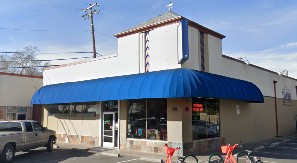 A Family-Owned Grocery Store In Northern California, Taylor’s Market Is A True Neighborhood Icon