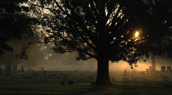The Oldest Cemetery In Indiana Is More Than 225 Years Old And Has A Fascinating History