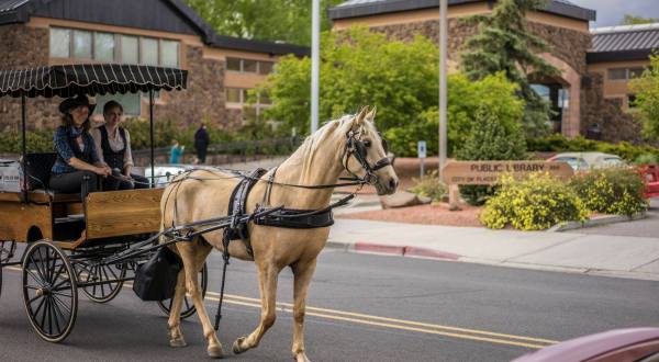 Take A Carriage Ride Through This Arizona Mountain Town For A Truly Unique Experience