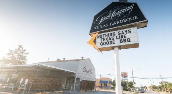 The Best Mail-Order Pie In The U.S. Comes From Goode Company BBQ In Texas