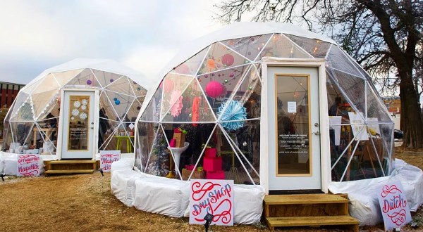 Experience The Most Festive Shopping Trip At The Holiday Pop-Up Shops In Oklahoma