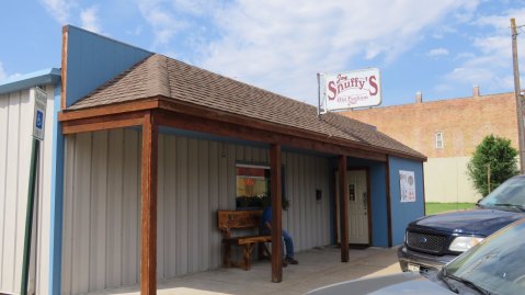 Feast On Hometown Eats Done Right At Joe Snuffy's Cafe In Kansas
