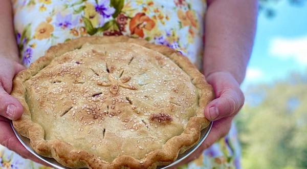 The One-Of-A-Kind Kentucky Pie Shop Serves Up Fresh Homemade Pie To Die For