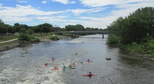 The Cedar River Is An Iconic Part of Iowa’s Remarkable Landscape