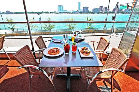 The River Views From Joe Muer Seafood In Detroit Are As Praiseworthy As The Food