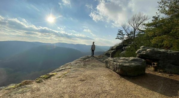 Take A Sunset Hike In Kentucky To The Sweeping Views From Indian Fort Mountain