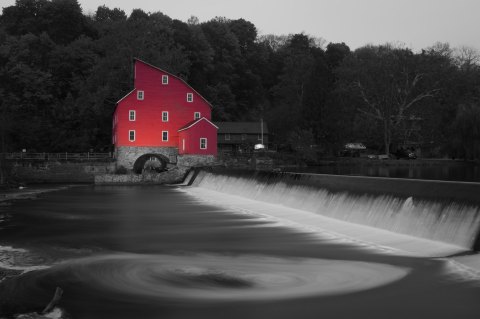 New Jersey's Red Mill Ghost Stories Will Give You The Chills