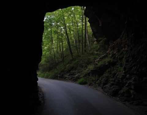 The Mysterious Kentucky Road You Absolutely Must Drive At Least Once