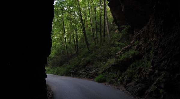 The Mysterious Kentucky Road You Absolutely Must Drive At Least Once