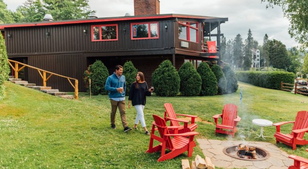 This Mountain Lake House In New York Is One Of The Most Beautiful Retreats In The Adirondacks