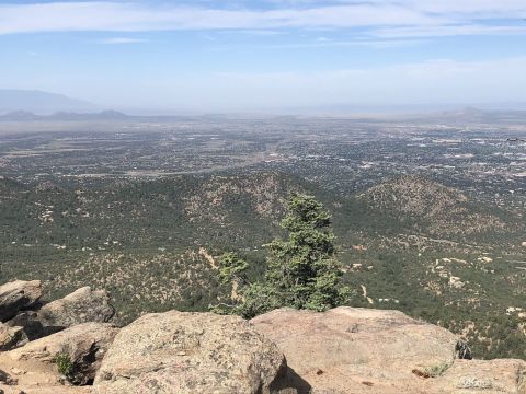 Atalaya Mountain Trail Is An Easy Hike In New Mexico That Takes You To An Unforgettable View