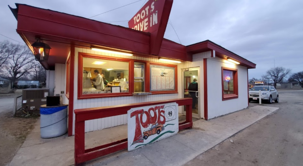 Early Risers Are Sure To Love These 9 Breakfast Restaurants In Kansas