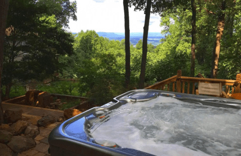 Soak In A Hot Tub Surrounded By Natural Beauty At These 5 Cabins In Virginia