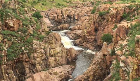 The Gorgeous 1.5-Mile Hike In Oklahoma's Wichita Mountains That Will Lead You Past A Waterfall And River
