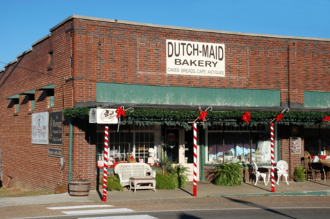 Satisfy Your Sweet Tooth At The Dutch Maid Bakery, The Oldest Family-Owned Bakery In Tennessee