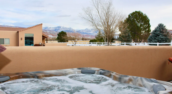 Soak In Moab Mountain Views From The Hot Tub At This Utah Getaway Spot