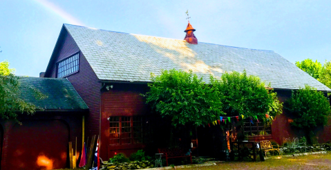 Located In A Repurposed Barn From The 1800s, The Sparkle Barn Is A Wonderfully Whimsical Gift Shop In Vermont